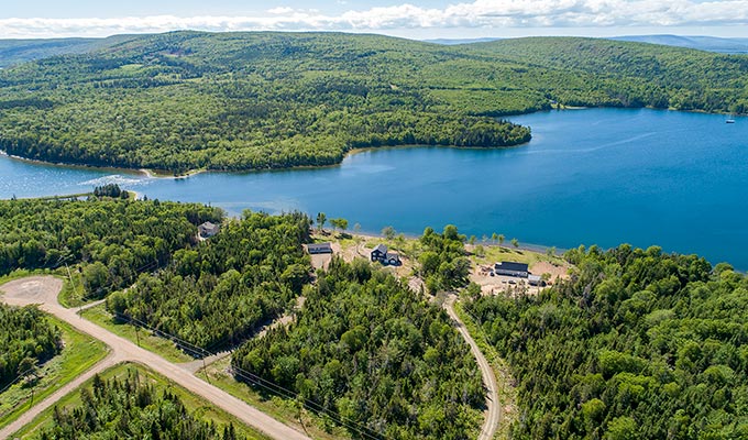 Canadian Pioneer Estates Ltd. - bereits bebaute Grundstücke am See - Grundstücke Canada