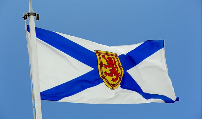 Nova Scotia Flagge blauer Himmel